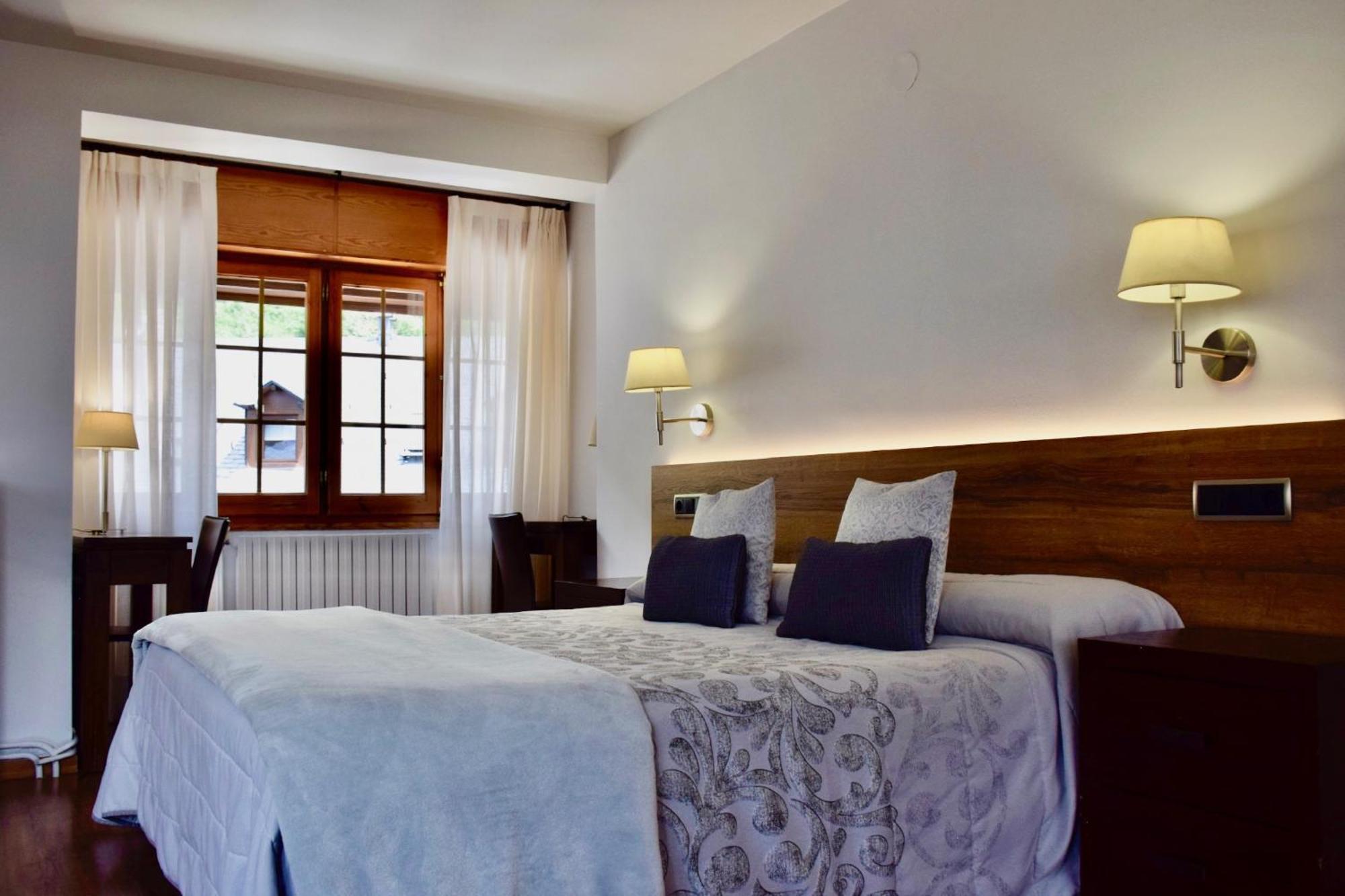 Hotel L'Auet Erill la Vall Buitenkant foto